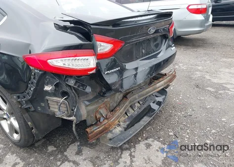 2013 Ford Fusion Se z USA, uszkodzony, nr VIN 3FA6P0HR4DR160290